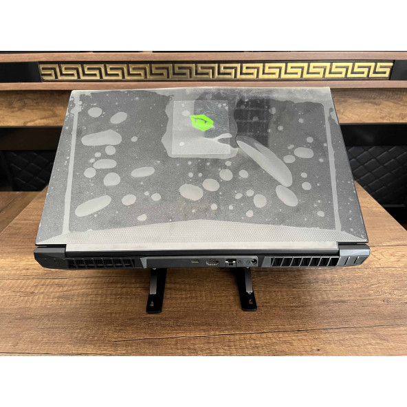 Monster Tulpar T7 V20.3 İKİNCİ EL i7 10750H 16GB 512GB SSD RTX3060 17.3" FHD - 5
