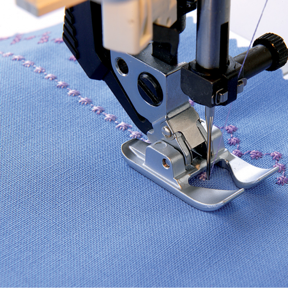 Pfaff Hareketli Desen Dikiş Ayağı 9mm (IDT) - 820613096 - Resim 2