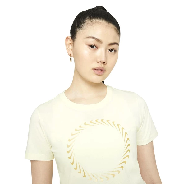 Nike DD1230-113 W NSW Tee Icon Clash Kadın Günlük Tişört - 4