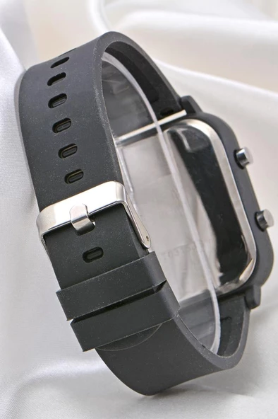 Kadın Siyah Renk Silikon Kordon Dijital Led Kol Saati ST-304110 - Resim 3