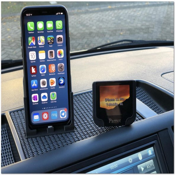 Vw T5 Dashboard İphone 11 Pro Tutucu Şarj Ve Park Kart Yuvası İle Plastik Aparat
