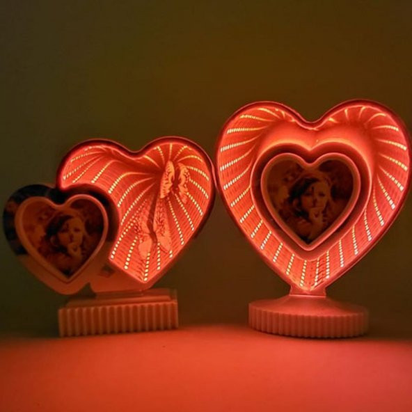 Kalp Tasarimli Led Işikli Ayna Fotoğraf çercevesi