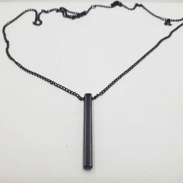 Dikey Model Siyah Renk Kolye - 5