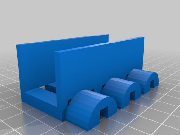 3X4Mm Kablo Tutucu Plastik Aparat