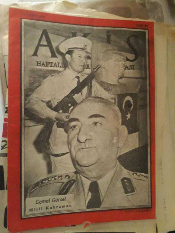 AKİS SAYI-302 5 HAZİRAN 1960 KAPAK-CEMAL GÜRSEL MİLLİ KAHRAMAN - 1