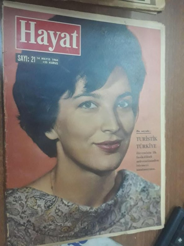 HAYAT 21 14 MAYIS 1964 ERKEKLER SÜSE PARFÜME DÜŞTÜ-SUNA KAN-PRATİK BAHAR KIYAFETLERİ