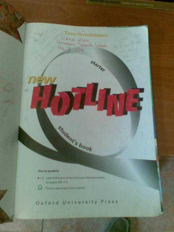 NEW HOTLINE STARTER /STUDENTS  BOOK