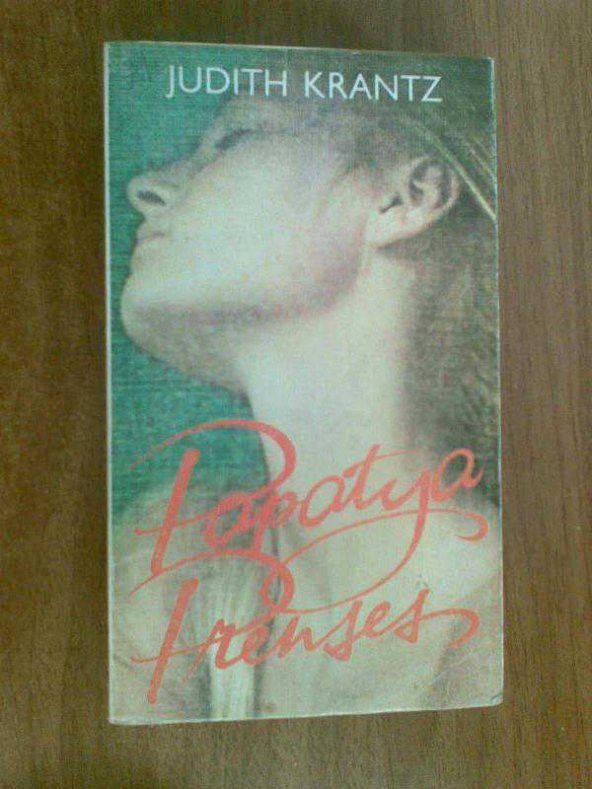 PAPATYA PRENSES JUDITH KRANTZ - 1