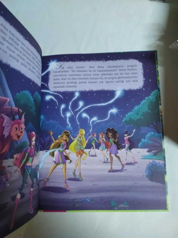 Winx Club - Alfea Parkının Harikaları Iginio Straffi * YENİ GİBİ** ikinciel - 2