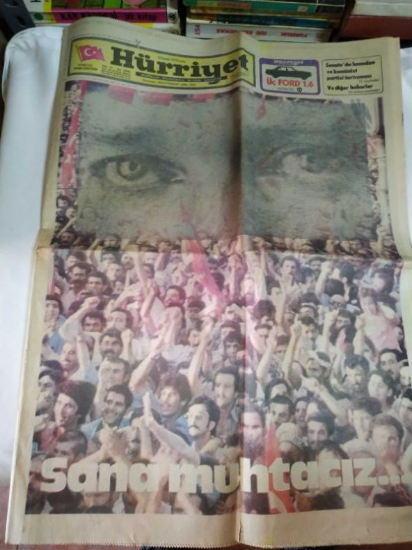 HÜRRİYET 10 KASIM 1975 / ATATÜRK VE HALK FOTOĞRAFI*BAŞKAN ALİ URAS GALATASARAY FELAKETE GİDİYOR*TÜRKİYE DE MAÇ SATILIYOR