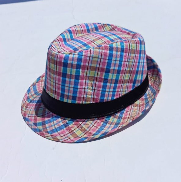 Salarticaret Kare Baskılı Fötr Şapka 57 cm