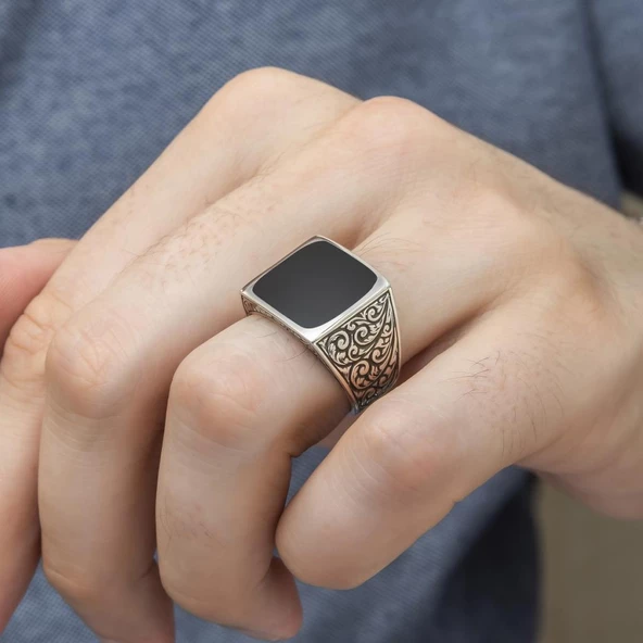 Kare Siyah Mineli Erzurum İşleme 925 Gümüş Erkek Yüzük - Resim 2