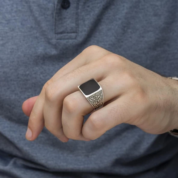 Kare Siyah Mineli Erzurum İşleme 925 Gümüş Erkek Yüzük - Resim 4