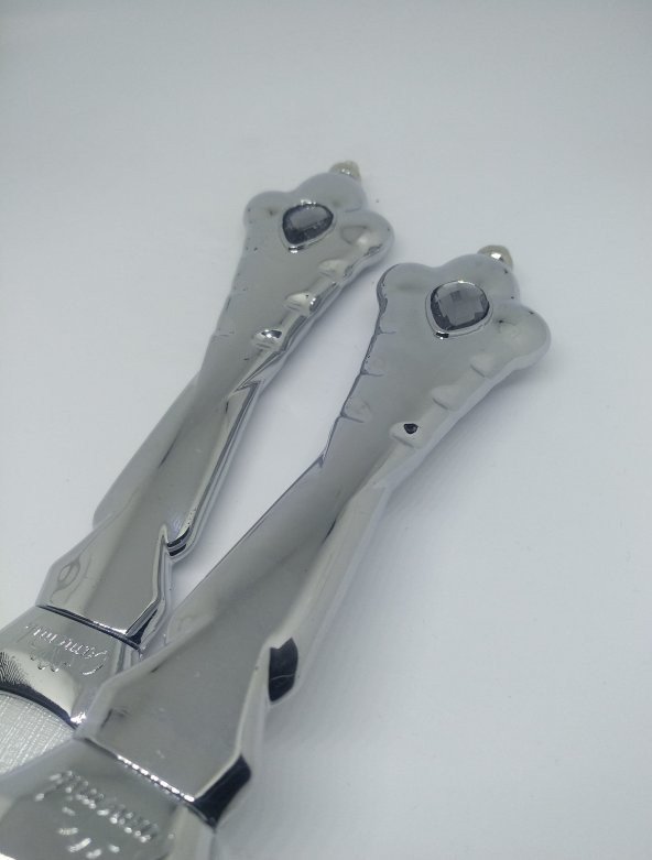 Camomile 4lü Broş Ayna Fırça Pudralık Seti Mat Beyaz 301 - 11