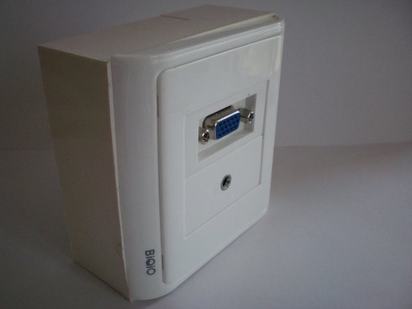 Sıva Üstü VGA+Audio Duvar Prizi - 2