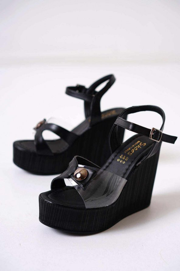 Kadın Siyah Şeffaf Bant Düğme Detaylı Yüksek Dolgu Taban Sandalet  Ayakkabı Mb-03
