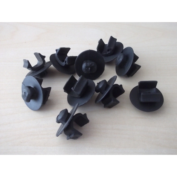 FORD TRANSİT 2.5 DİZEL TAMPON KLİPSİ - TAMPON BAKALİTİ SUSTASI - 2