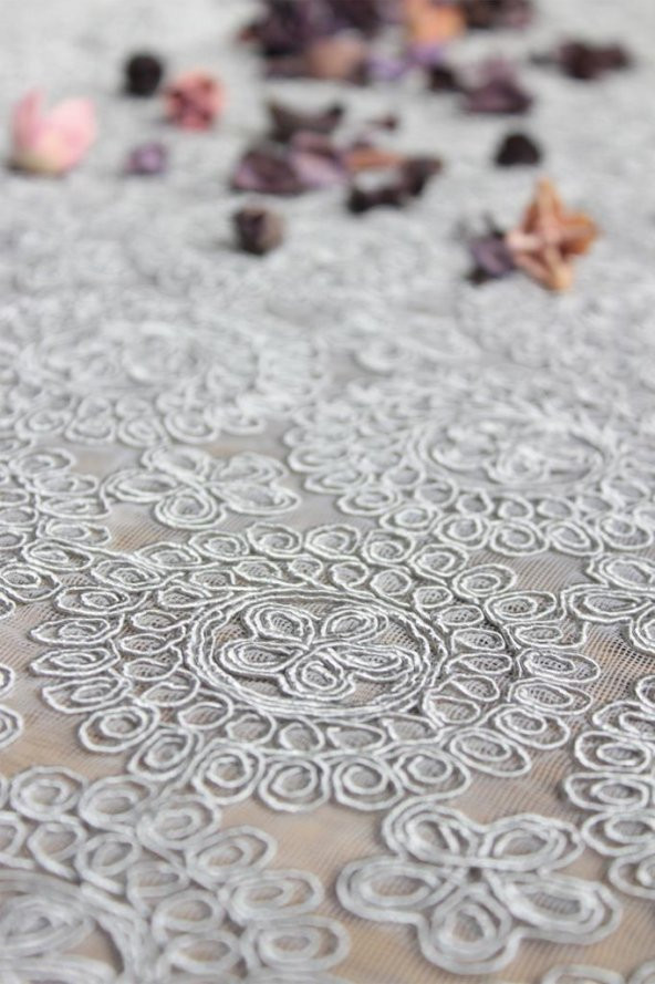 Papatya Kordone Tek Masa Örtüsü Gri - Resim 9