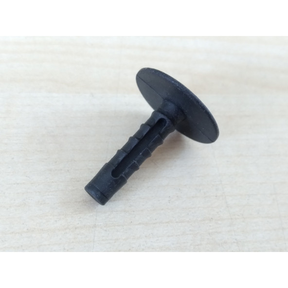 SİYAH GÖSTERGE PANEL KLİPSİ, PANDİZOT KLİPSİ, GÖSTERDE İZALATÖR KLİPSİ, TORPİDO SUSTASI