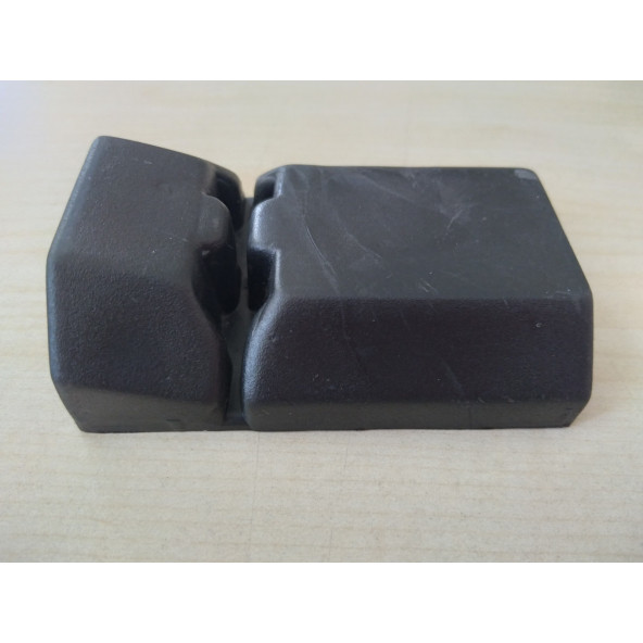 TOFAŞ BENZİN DEPO ALT TAKOZU (4318007) Doğan Şahin Benzin Deposu Mesnedi Plastiği - 3