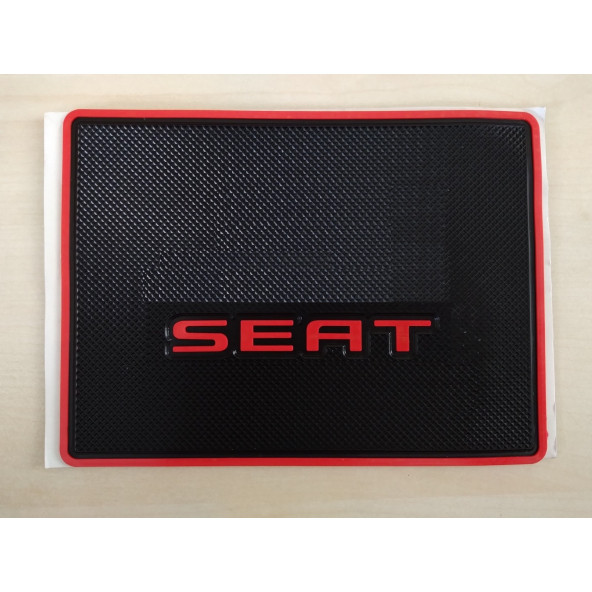 SEAT LOGOLU KAYDIRMAZ TORPİDO PEDİ - GÖĞÜS ÜSTÜ KAYDIRMAZ PED (SEAT LOGOSU, SEAT ARMASI)
