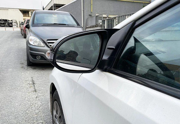 Toyota Corolla Batman Yarasa Ayna Kapağı Piano Black 2013-2018 - 2