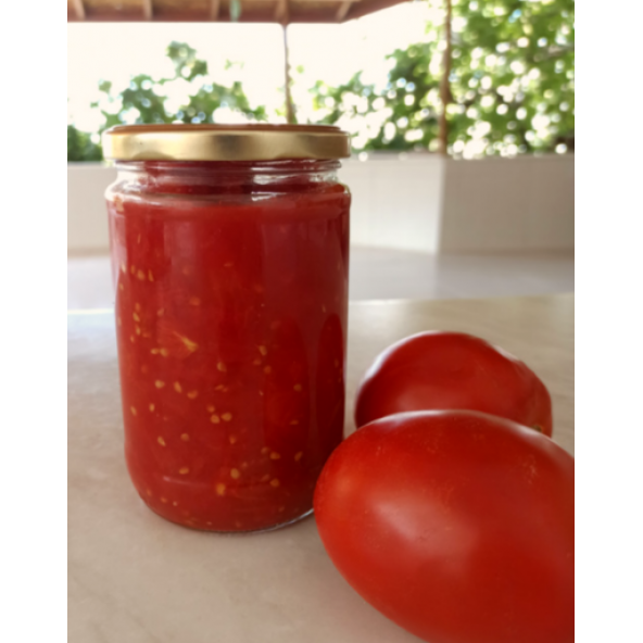 Kışlık domates sosu (1 kg lik cam kavanoz)