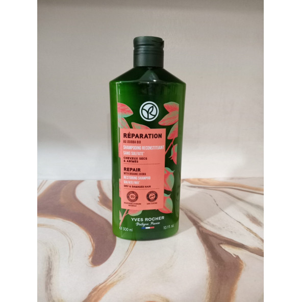 Yves Rocher Yıpranmış Saçlar için Onarıcı Şampuan 300 ml