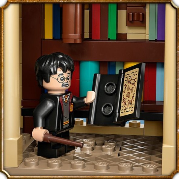 LEGO Harry Potter 76402 Hogwarts: Dumbledores Office - 6