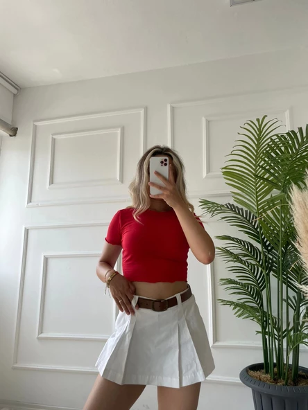 Kadın Büzgü Detaylı Crop Kırmızı Tshirt - Resim 3