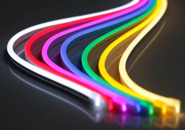 Neon Şerit Led Günışığı 12V Dc 6 mm 10w/m Ip65 3000K (5 Metre Makara Fiyatıdır)