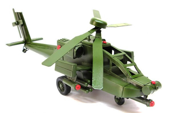 El Yapımı Metal Savaş Helikopteri