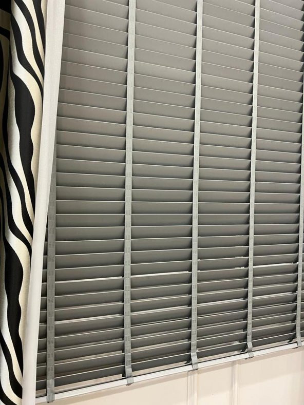 Jaluzi Perde Lake Polywood 50mm Ofis Modern Ve Tüm Mekanlar Için  Gri 180 x 150 - 6