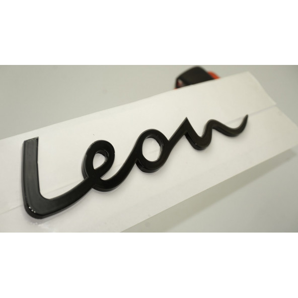 Seat Leon Yeni Nesil Siyah ABS 3M 3D Bagaj Yazı Logo Orjinal Ürün