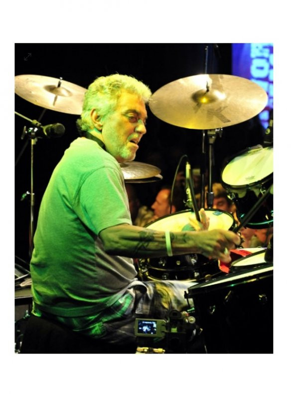 Vic Firth SSGN Steve Gadd İmzalı Baget - Black Nylon Signature - 2