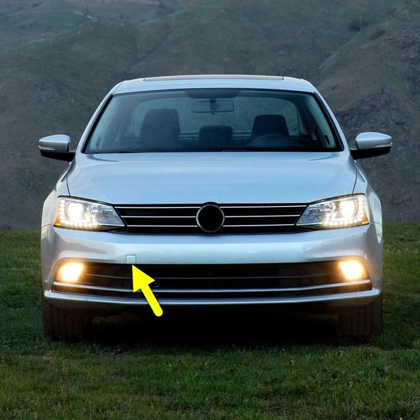 VW Jetta 2015-2018 Ön Tampon Çeki Demiri Kapağı 5C6807241F