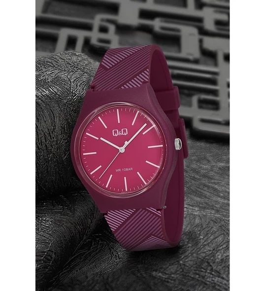 Q&Q VS52J004Y Su Geçirmez Silikon Kordonlu Unisex Kol Saati