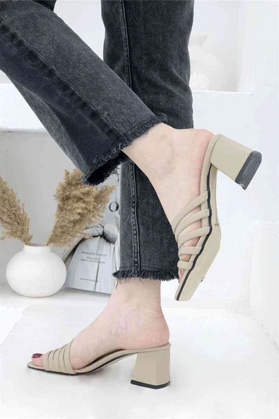 5 Bant Topuklu Kadın Terlik - Vizon - Resim 3