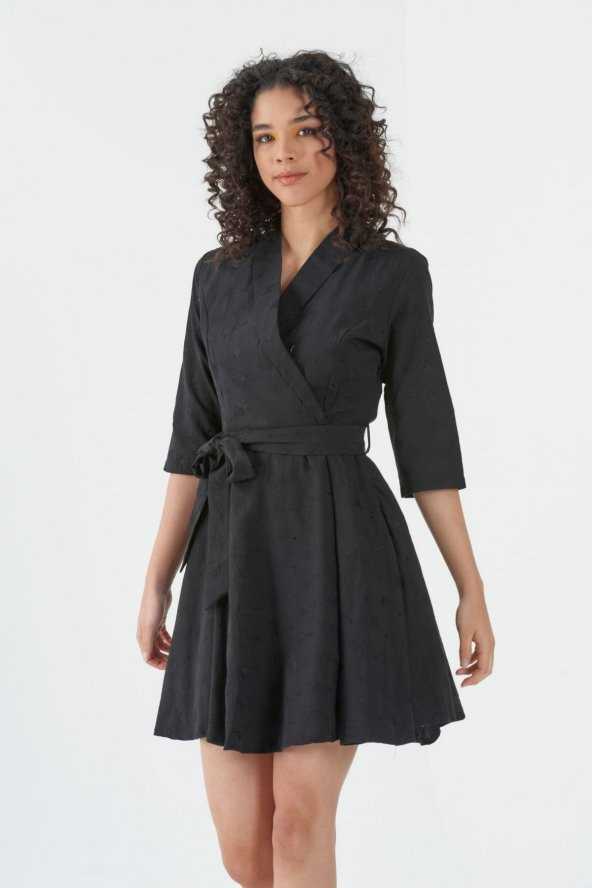 Siyah Truvakar Kol Kruvaze Yaka Eteği Kloş Kemerli Mini Elbise