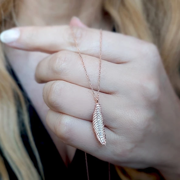 925 Ayar Gümüş Tüy Kolye - Resim 2