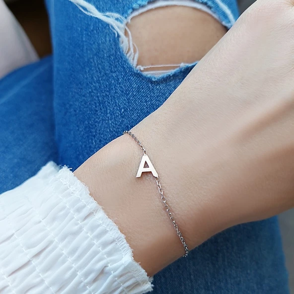 925 Ayar Gümüş Kadın A Harfi Bileklik ürün görseli