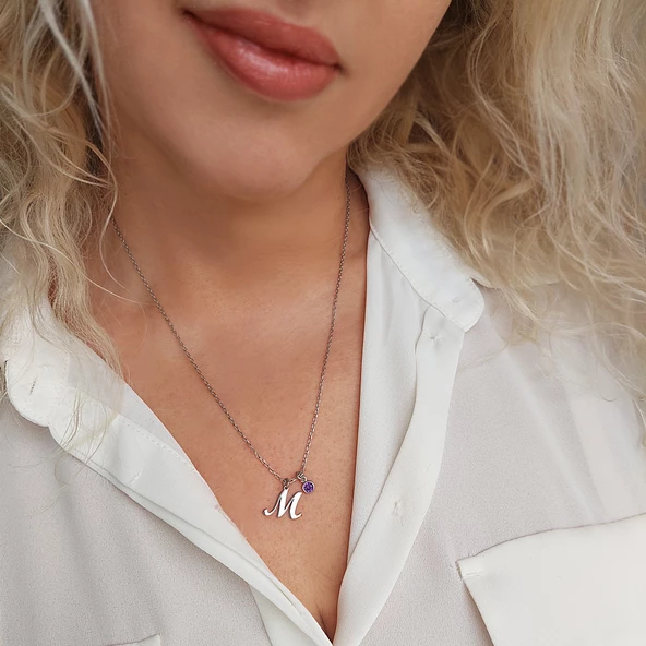 Vaoov 925 Ayar Gümüş M Harfi Kolye ürün görseli