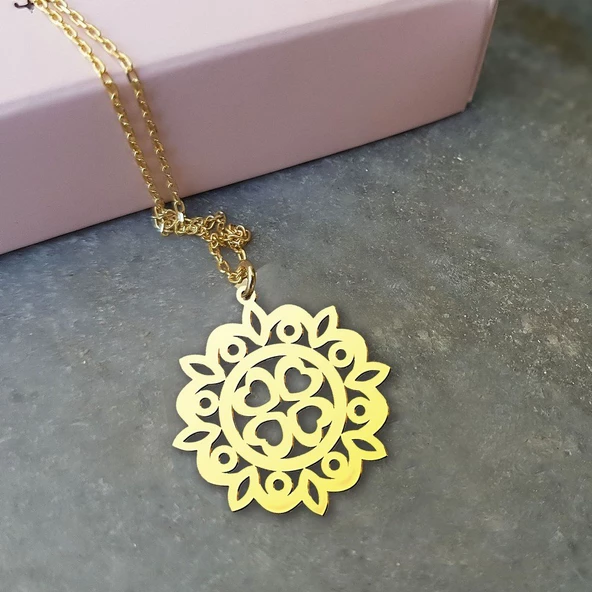 Vaoov 925 Ayar Gümüş Kalpli Çiçek Kolye ürün görseli