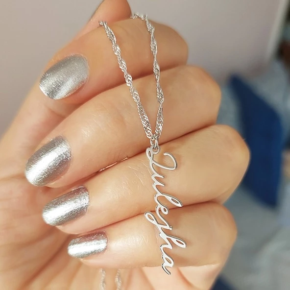 Vaoov 925 Ayar Gümüş Singapur Zincirli Dikey İsim Kolye ürün görseli