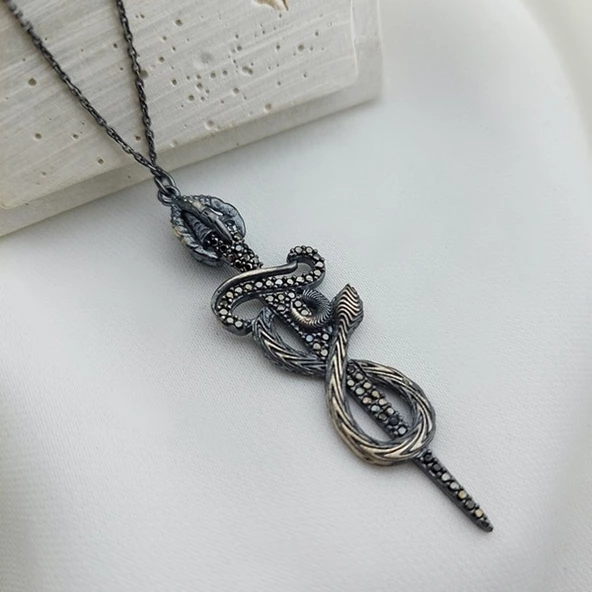 Vaoov 925 Ayar Gümüş Yılanlı Kılıç Kolye - Resim 2