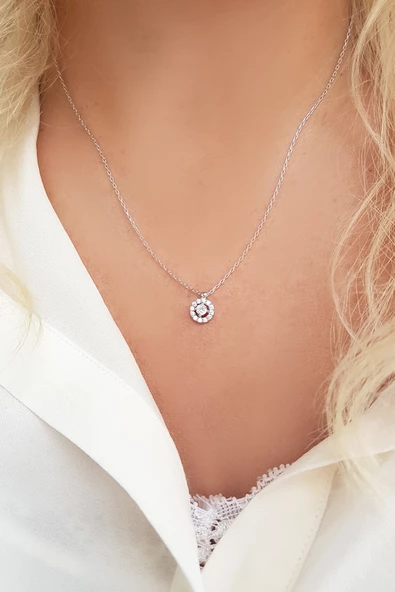 Vaoov 925 Ayar Gümüş Taşlı Kolye ürün görseli