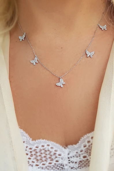 Vaoov 925 Ayar Gümüş Beyaz Taşlı Kelebek Kolye ürün görseli