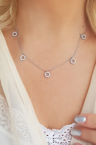 Vaoov 925 Ayar Gümüş Beyaz Taşlı Yuvarlak Kolye ürün görseli