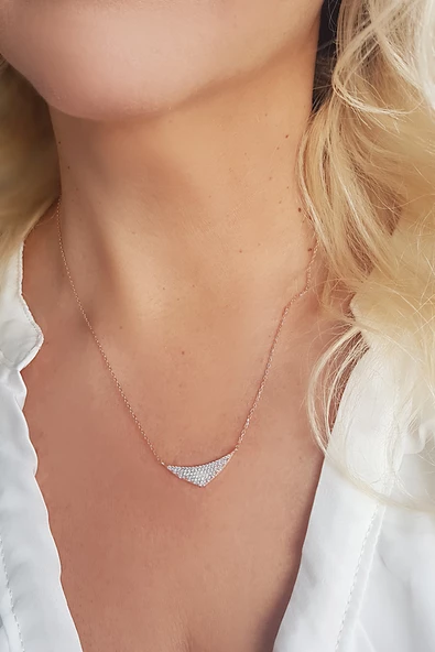 Vaoov 925 Ayar Gümüş Taşlı Üçgen Kolye - Resim 2