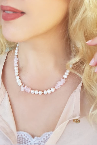 925 Ayar Gümüş İnci ve Pembe Kuvars Taşlı Kolye ürün görseli